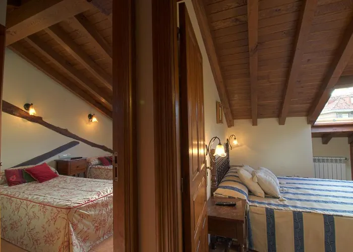 Casa Pinna * Сантильяна-дель-Мар